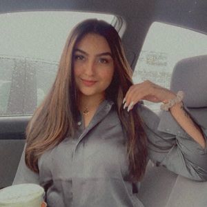 Meet your Posher, Jasmine